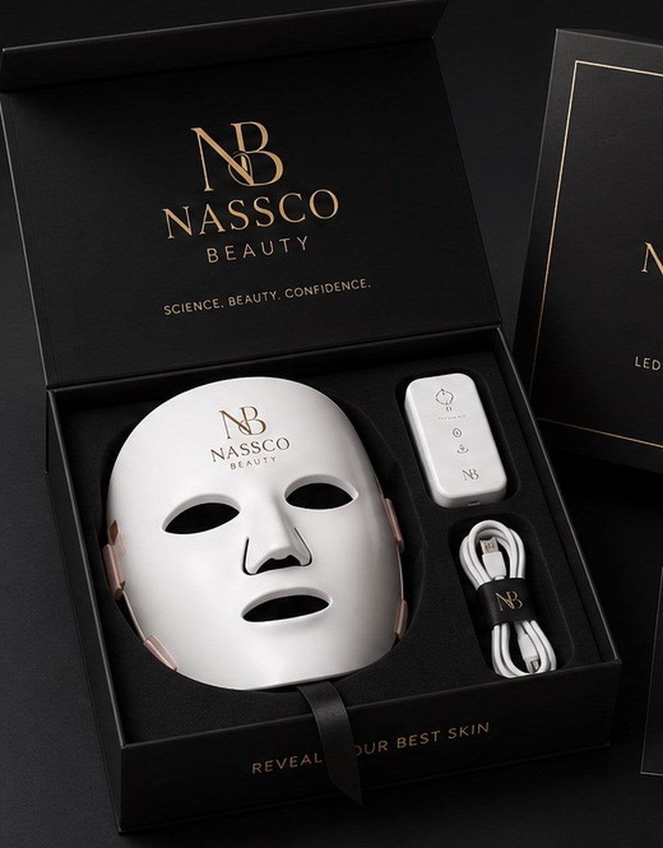 Nassco Beauty LED Radiance Mask in its presentation box